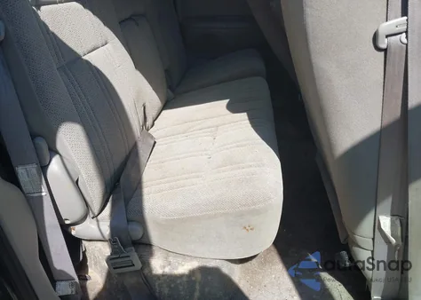 2002 Toyota Tundra Sr5 из США, поврежденный, VIN 5TBBT44152S234296